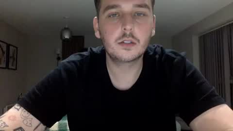 Snapshot of bigzeelee chatting on 4, 7, 2026 BigZEELEE online show from 4, 7, 2026