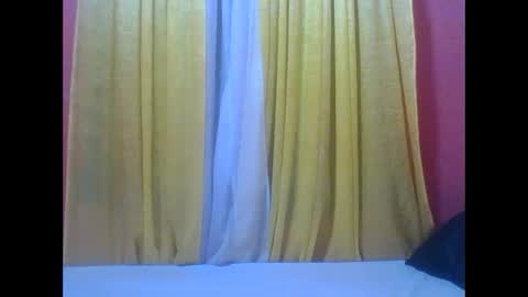 Snapshot of bilion_ass chatting on 19, 12, 2024 TREZAH online show from 19, 12, 2024