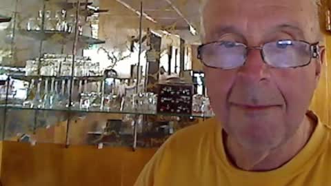 Snapshot of bill_25061 chatting on 4, 10, 2025 bill_25061 online show from 4, 10, 2025