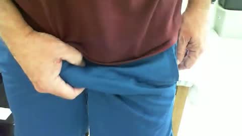 Snapshot of billiam8 chatting on 12, 3, 2026 Billiam8 online show from 12, 3, 2026