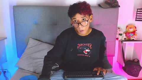 Snapshot of billie_turner_ chatting on 30, 9, 2025 B-I-L-L-I-E 3 online show from 30, 9, 2025