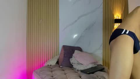 Sam online show from 5, 10, 2025