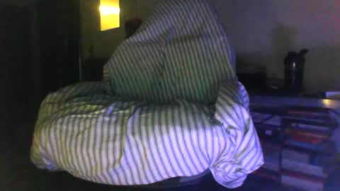 Snapshot of binder2122 chatting on 25, 7, 2026 binder2122 online show from 25, 7, 2026