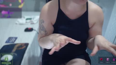 Snapshot of bisexyeliz35 chatting on 28, 9, 2025 bisex woman online show from 28, 9, 2025