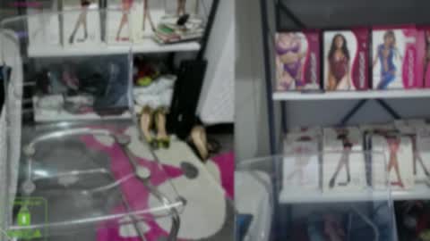 bisex woman online show from 16, 2, 2026