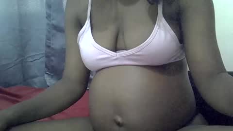 bitchy_111 online show from 7, 1, 2026