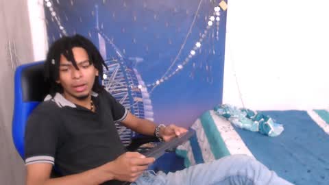 Black online show from 23, 12, 2024