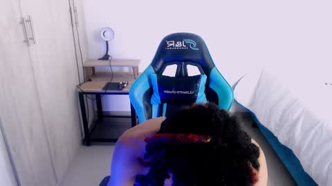 Black online show from 18, 1, 2025