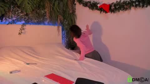 Snapshot of black_jenny chatting on 17, 12, 2024 Jenny online show from 17, 12, 2024