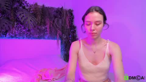 Snapshot of black_jenny chatting on 12, 1, 2025 Jenny online show from 12, 1, 2025