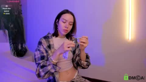 Snapshot of black_jenny chatting on 24, 10, 2025 Jenny online show from 24, 10, 2025