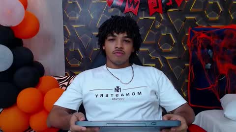 black_king_241 online show from 29, 10, 2025