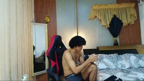 black_king_241 online show from 19, 4, 2026