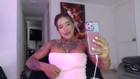 Snapshot of black_latina1 chatting on 14, 5, 2026 luisa online show from 14, 5, 2026