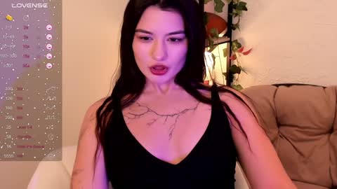 Snapshot of black_pant3r chatting on 5, 12, 2024 Mon Mon online show from 5, 12, 2024