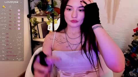 Snapshot of black_pant3r chatting on 22, 12, 2024 Mon Mon online show from 22, 12, 2024