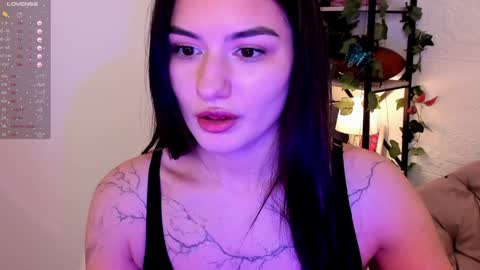 Snapshot of black_pant3r chatting on 4, 1, 2025 Mon Mon online show from 4, 1, 2025