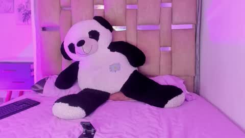 B L A C K  R O S E  online show from 6, 2, 2026