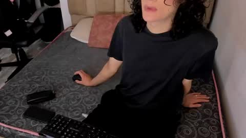 B L A C K  R O S E  online show from 27, 5, 2026
