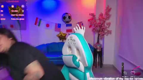 Snapshot of black_roseee chatting on 19, 7, 2026 Rousse online show from 19, 7, 2026