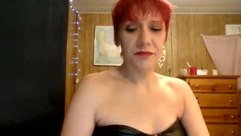 Purplelilly82 online show from 1, 3, 2026