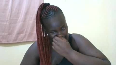 Snapshot of blackbeauty002 chatting on 19, 4, 2026 PACIFICA online show from 19, 4, 2026
