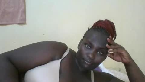 Snapshot of blackbeauty002 chatting on 26, 4, 2026 PACIFICA online show from 26, 4, 2026
