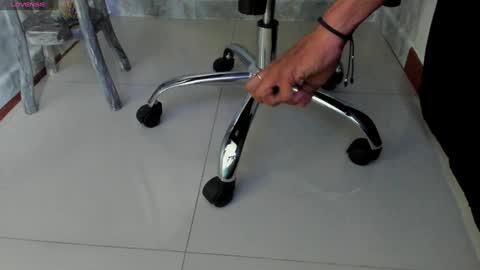 Snapshot of blackbeauty_ts chatting on 15, 1, 2025 Nina online show from 15, 1, 2025