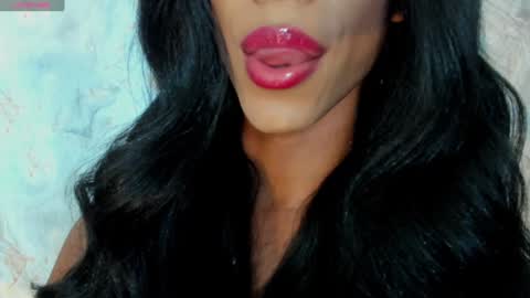 Snapshot of blackbeauty_ts chatting on 2, 2, 2025 Nina online show from 2, 2, 2025