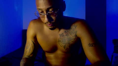 Snapshot of blackboy2874 chatting on 26, 3, 2026 DWAYNE BELL online show from 26, 3, 2026