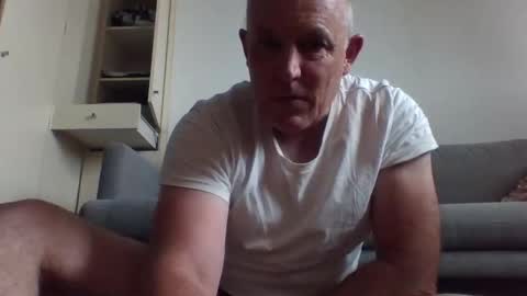 blackdog71 online show from 2, 3, 2025