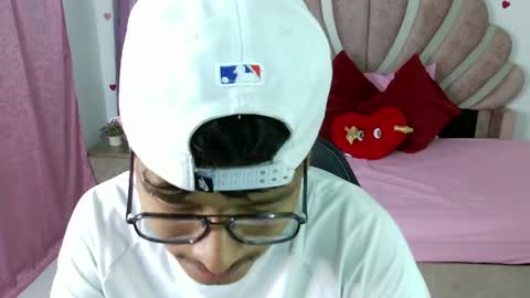 Snapshot of blackfox_desire chatting on 8, 5, 2026 mateo online show from 8, 5, 2026