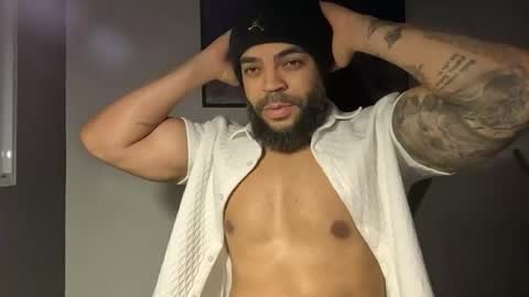 Macauly online show from 28, 10, 2025