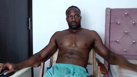 Twtter 1MikeBeckford            Onlyfns beckfordmike online show from 15, 1, 2025