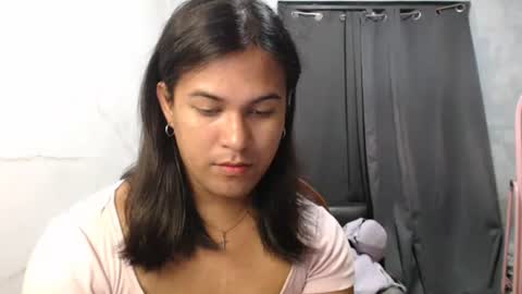 Ellez online show from 1, 12, 2025