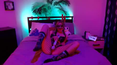 Snapshot of blackrxse chatting on 16, 12, 2024 Roselina online show from 16, 12, 2024