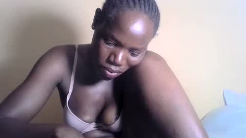 Snapshot of blacksexygal chatting on 2, 2, 2025 SARAH online show from 2, 2, 2025