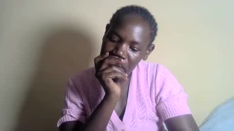 Snapshot of blacksexygal chatting on 4, 2, 2025 SARAH online show from 4, 2, 2025