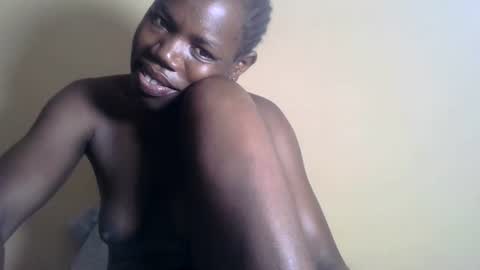 Snapshot of blacksexygal chatting on 13, 2, 2025 SARAH online show from 13, 2, 2025