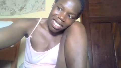 Snapshot of blacksexygal chatting on 28, 2, 2025 SARAH online show from 28, 2, 2025