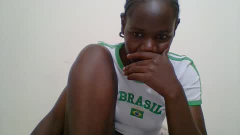 Snapshot of blacksexygal chatting on 15, 9, 2025 SARAH online show from 15, 9, 2025