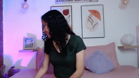 Snapshot of blackvelvetx69 chatting on 14, 11, 2025 blackvelvetx69 online show from 14, 11, 2025