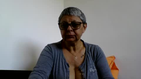 Snapshot of blackwidow05 chatting on 16, 5, 2026 Black Widow online show from 16, 5, 2026