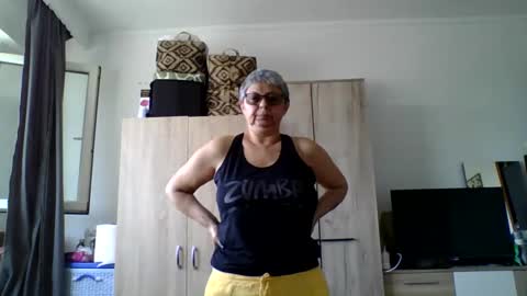 Snapshot of blackwidow05 chatting on 25, 5, 2026 Black Widow online show from 25, 5, 2026