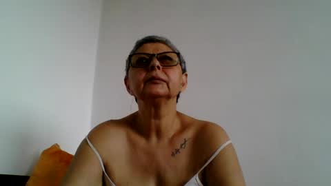 Snapshot of blackwidow05 chatting on 22, 7, 2026 Black Widow online show from 22, 7, 2026
