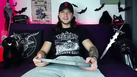 Dave online show from 10, 11, 2025