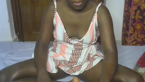 VIVIAN online show from 1, 12, 2025