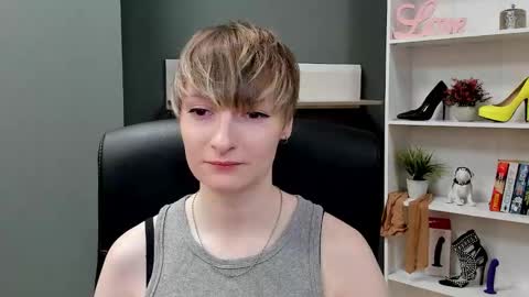 Snapshot of blair_erotic chatting on 1, 10, 2025 Blair online show from 1, 10, 2025