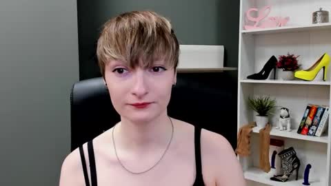 Snapshot of blair_erotic chatting on 14, 10, 2025 Blair online show from 14, 10, 2025