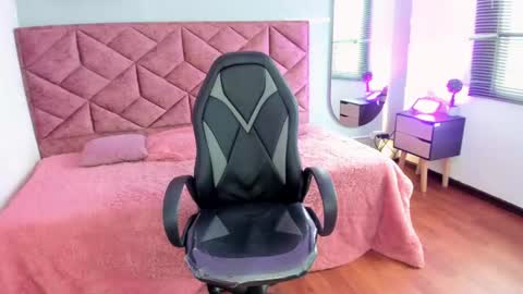 Blair  online show from 29, 12, 2024